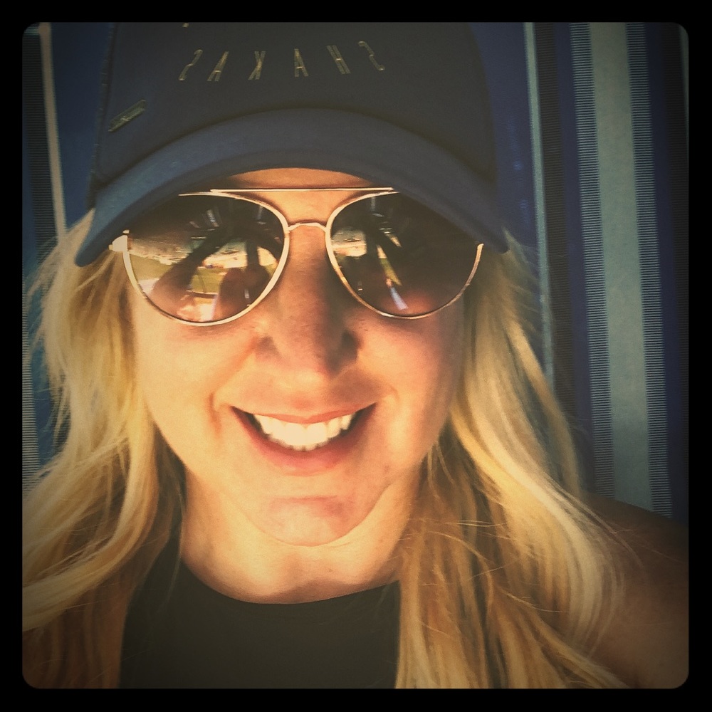 Meet your Posher, Robyn